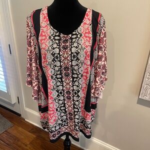 Beautiful JM Collection plus size blouse with winged sleeves.  New with tags.